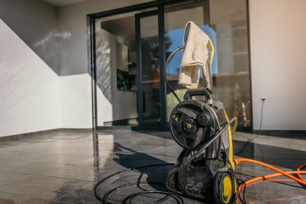 Best Solar Panel Cleaning  in Zephyrhills North, FL